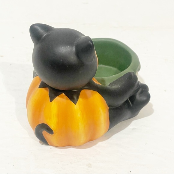 Yankee Candle Black Bat Pumpkin Halloween Tealight Holder NEW‎ - Picture 2 of 3